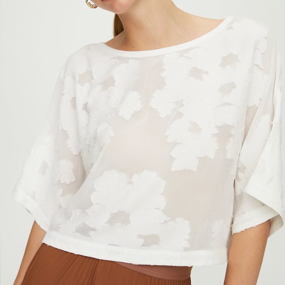 Wilfred Blayze T-shirt Sheer White Floral Boxy Dolman Sleeves Cropped Blouse XS